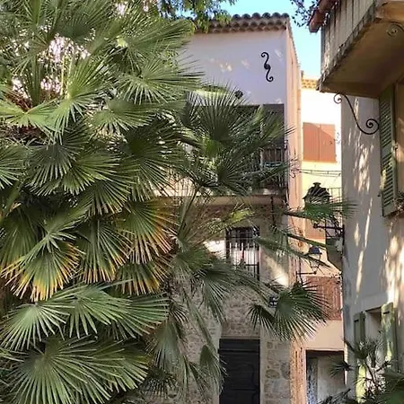 Charmingly Provencal In The Heart Of Old 아파트 앙티브