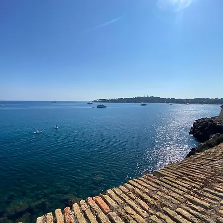 Apartmán Charmingly Provencal In The Heart Of Old Antibes