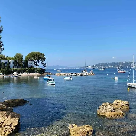 Charmingly Provencal In The Heart Of Old